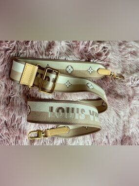 New Louis Vuitton Jacquard Strap